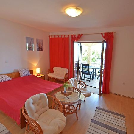 Apartment Matal By Interhome Kruševo Eksteriør billede